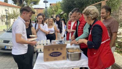 Alaşehir Kızılay’dan öğrencilere tanıtım turu