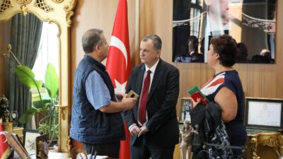 Başkan Balaban halk gününde talepleri dinledi