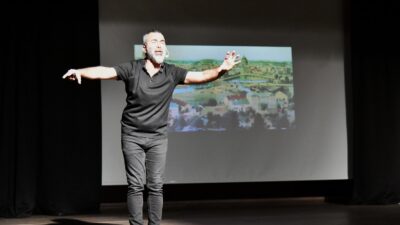 “Beni hatırlayınız” tiyatro oyunu çok beğenildi