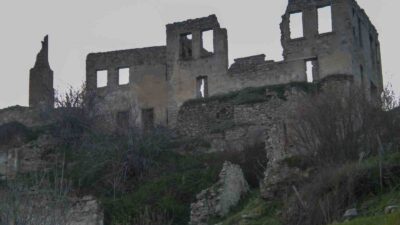 Gördes’te yaşanan göçün kitabını yazdı