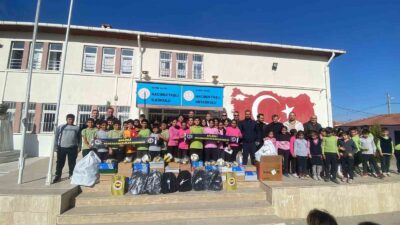 Salihli’deki Fenerbahçelilerden eğitime destek