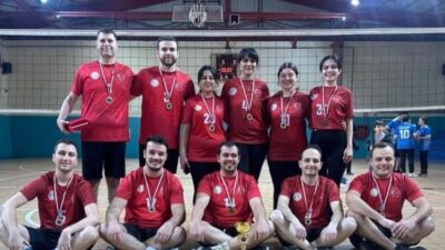 Alaşehirli avukatlar rakip tanımıyor