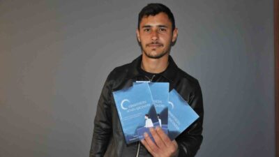 Edebiyat tutkunu Manisalı genç kitap çıkardı