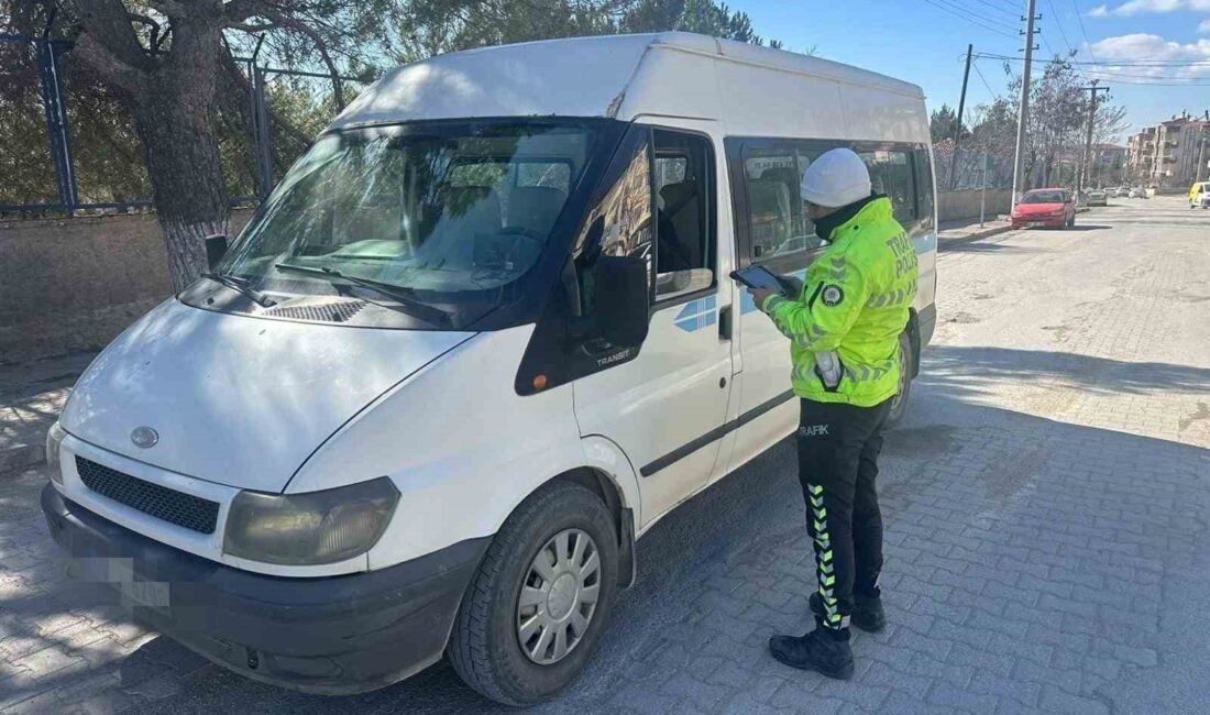 Emniyetten korsan taşımacılık ve işçi servisi denetimi Manisa İl Emniyet Müdürlüğü