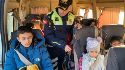 Salihli’de okul servislerine sıkı denetim