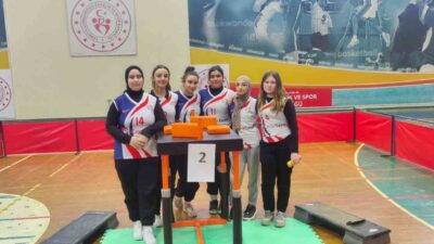 Salihlili öğrencilerin bilekleri bükülmedi