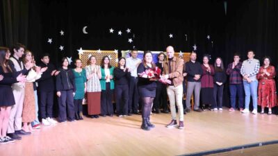 “Yakından Kumanda 2” oyunu kahkahalarla izlendi