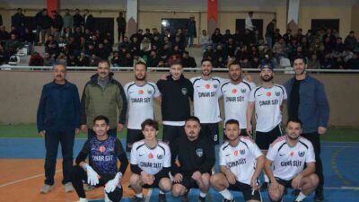 Demirci’de futsal turnuvası
