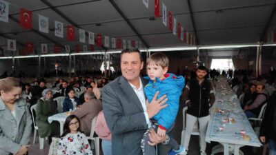 Manisalılar iftar sofrasında buluştu