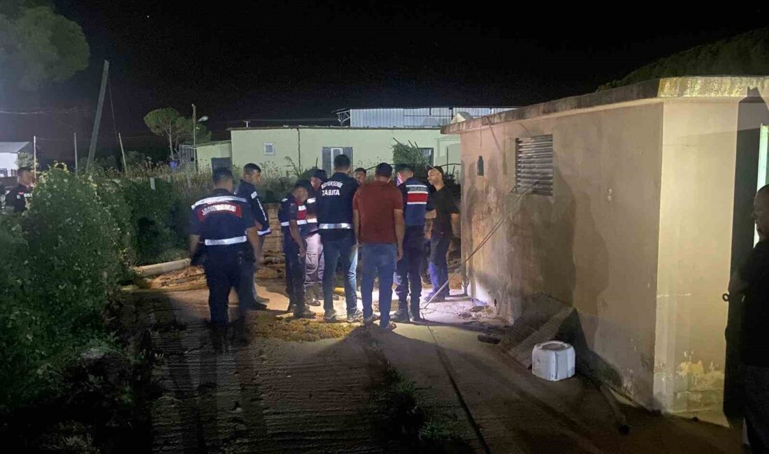 Atıklarını dereye akıtan fabrikaya yasal işlem uygulandı Manisa’nın Saruhanlı ilçesinde gece