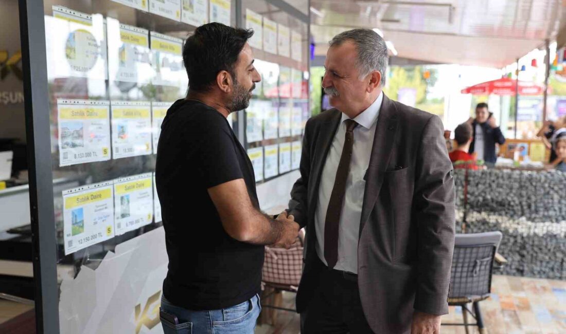 Başkan esnafla buluştu, talepleri dinledi Esnaf ziyaretlerini sürdüren Yunusemre