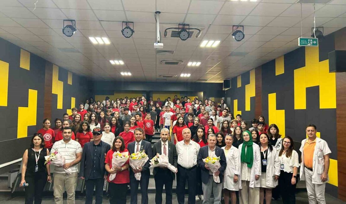 Gaziler, gençlere vatan ve bayrak sevgisini anlattı Türkiye Harp Malulü Gaziler,