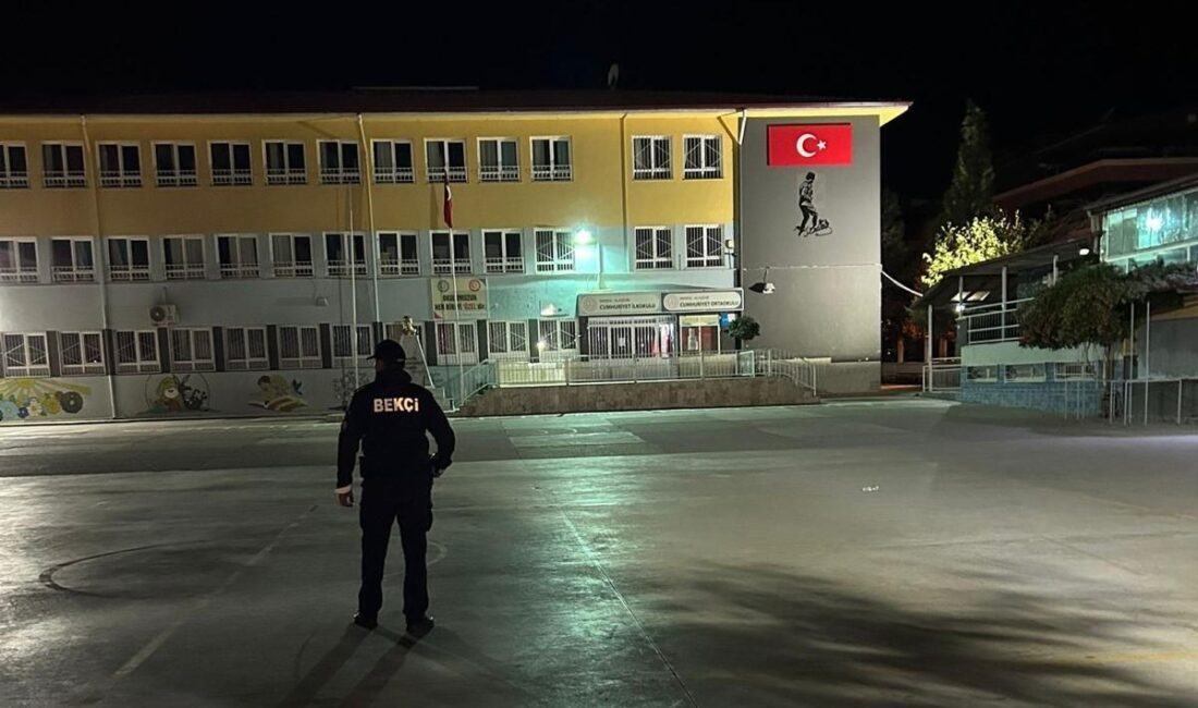 Manisa’nın Alaşehir ilçesinde çarşı