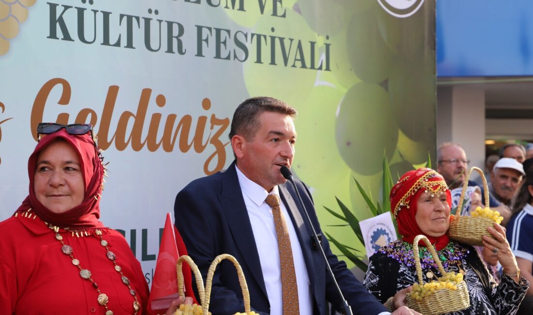 Saruhanlı 18. Üzüm Festivali ile renklendi Saruhanlı Belediyesi tarafından ilçenin