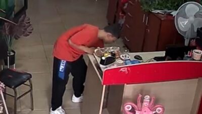 Turgutlu’da hırsızlık anı kamerada