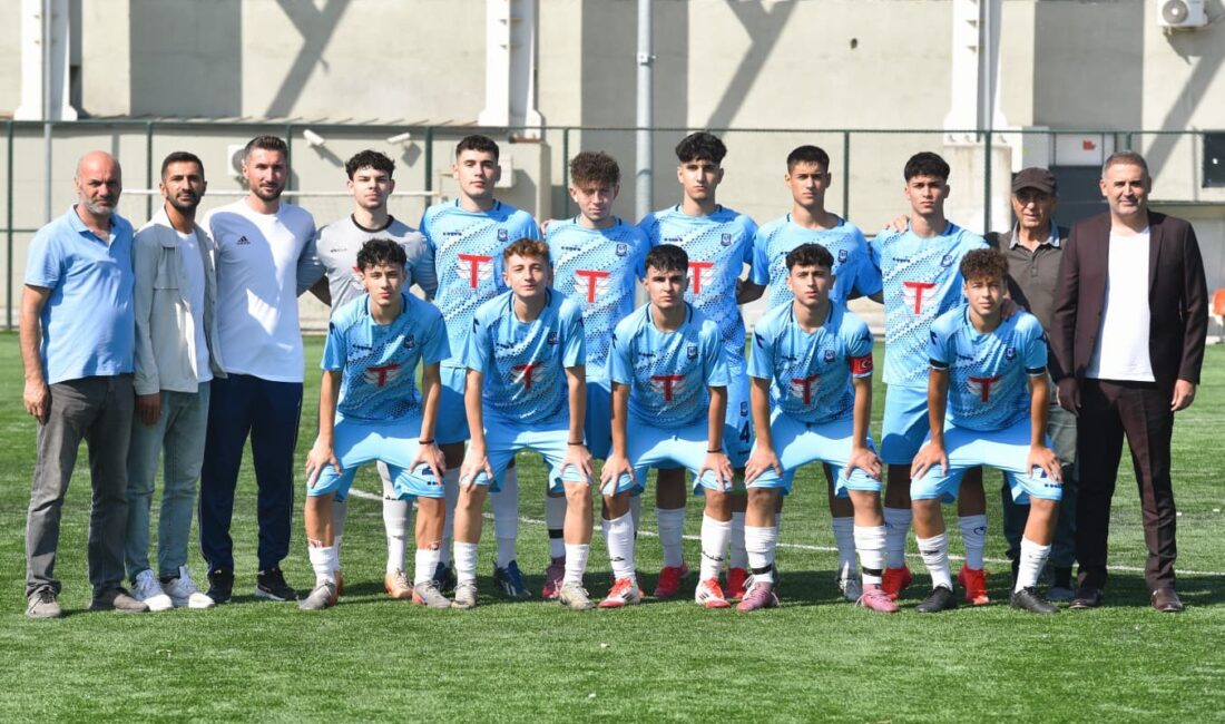 Yunusemre’nin şampiyon gençleri 1. Amatör Lig’de Yunusemre Belediyespor, Türkiye Şampiyonu