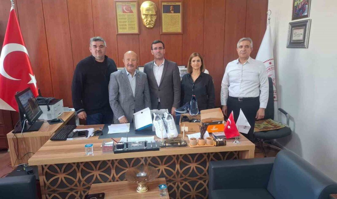 ATSO’dan eğitime geleneksel destek Alaşehir Ticaret ve Sanayi