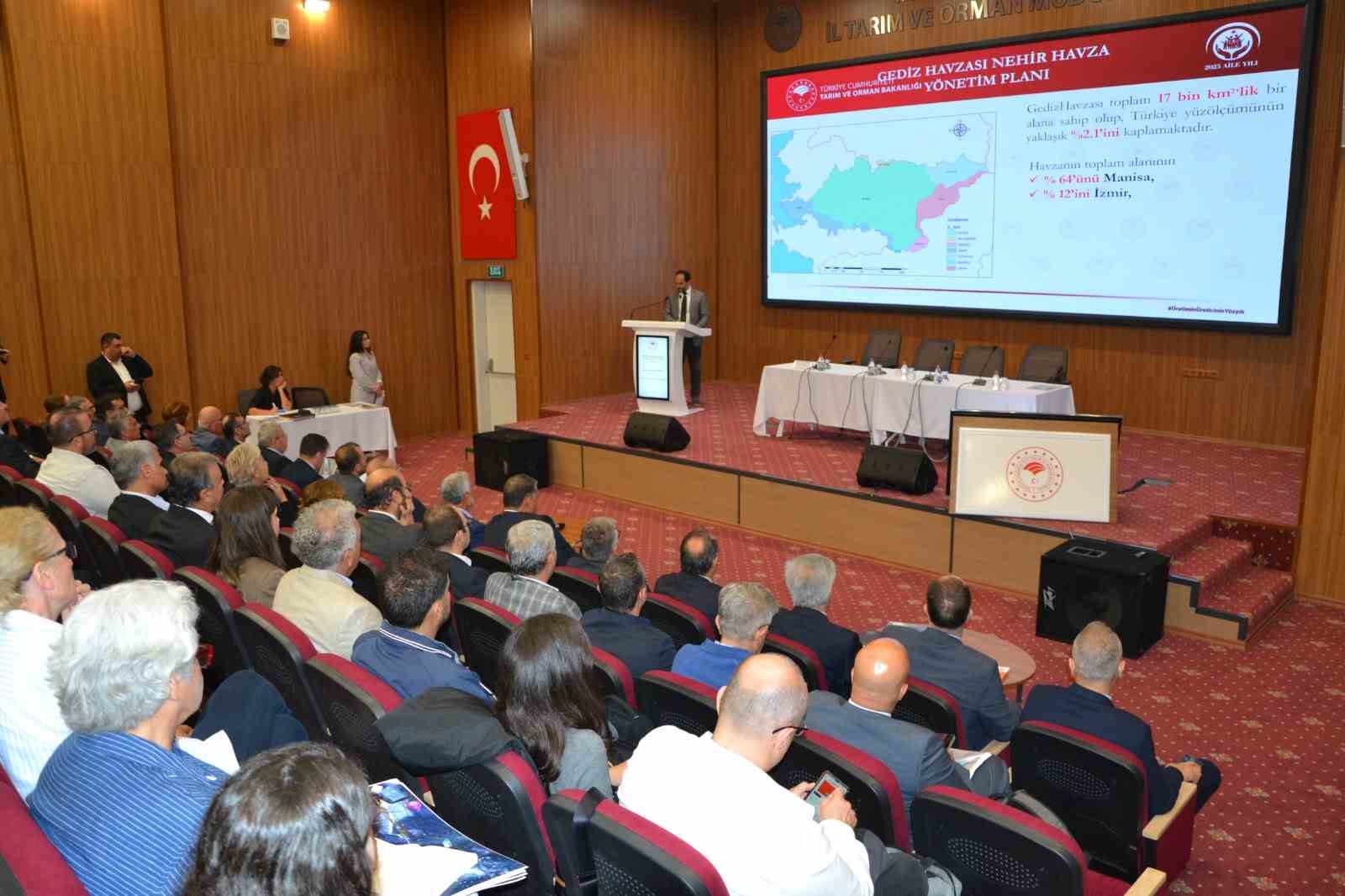 ’Gediz Havza Su Kurulu’ toplantısında su yönetimi ve kuraklık masaya yatırıldı