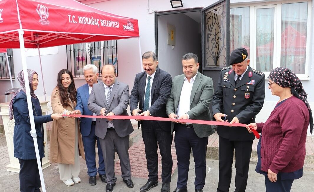 Kırkağaç Bostancı Sağlık Evi hizmete girdi Manisa’nın Kırkağaç ilçesine bağlı