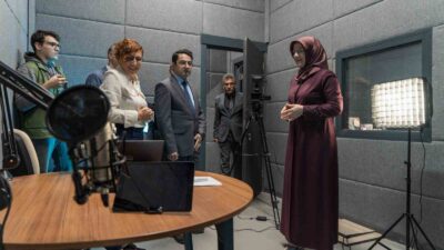 Manisa CBÜ Radyo ve Stüdyosu açıldı