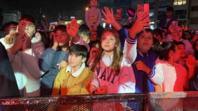 Manisa’da ertelenen Aleyna Tilki coşkuyla gerçekleşti