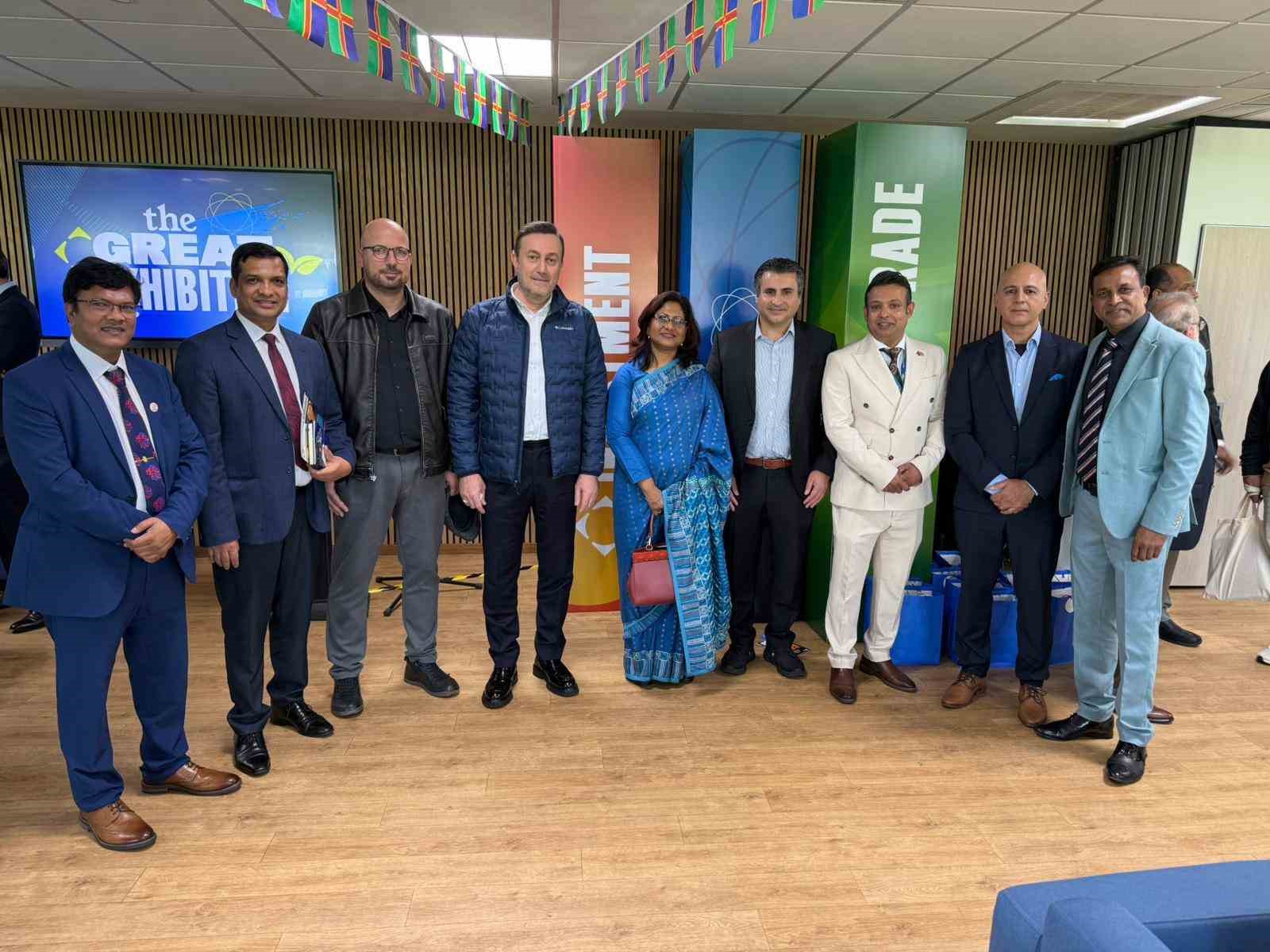 Muradiye OSB Başkanı Kıvırcık’ın İngiltere ziyareti yabancı basında