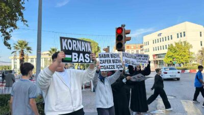 Somalılardan İsrail’e kornalı tepki