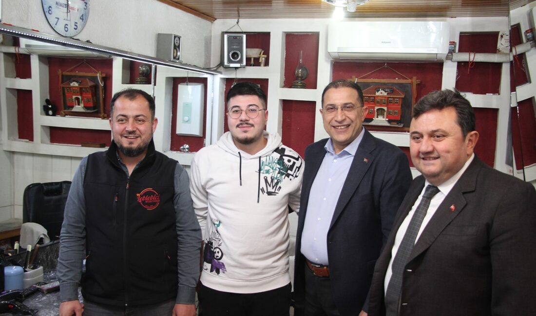 Manisa’nın Kula ilçesinde AK