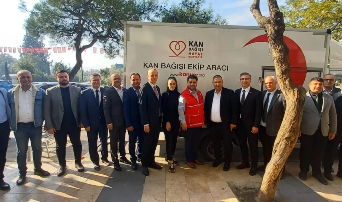 AK Parti Şehzadeler İlçe