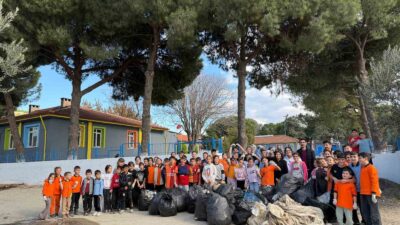 Çavuşlar’da öğrencilerden örnek çevre temizliği etkinliği