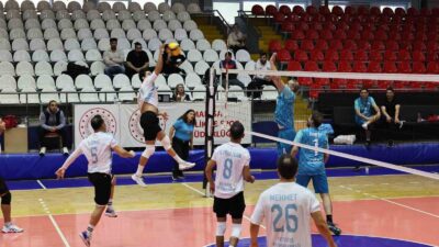 Kamu spor oyunları ege grup müsabakaları Manisa’da başladı