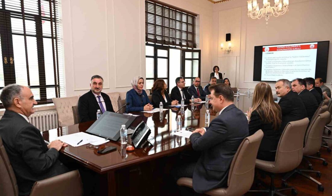 Manisa Valisi Vahdettin Özkan