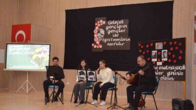 Selendi’de 24 Kasım Öğretmenler Günü kutlandı