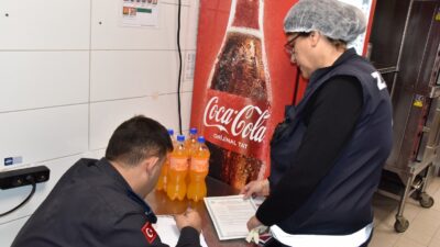 Yunusemre zabıtasından gıda denetimi