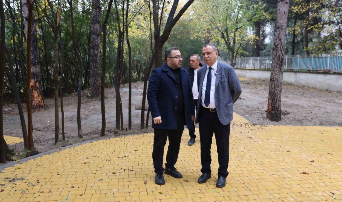 Yunusemre Belediye Başkanı Semih