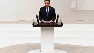 AK Parti Manisa Milletvekili Murat