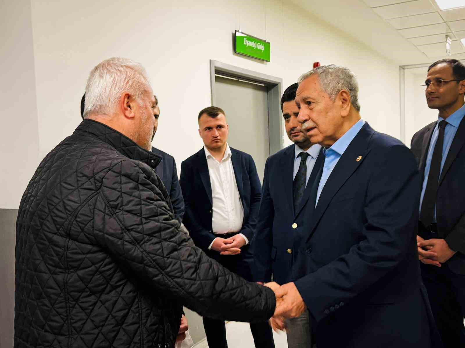 Bülent Arınç’tan Başkan Durbay’a yoğun bakımda ziyaret