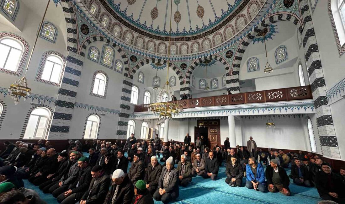 Akhisar Hayber Camii, düzenlenen açılış