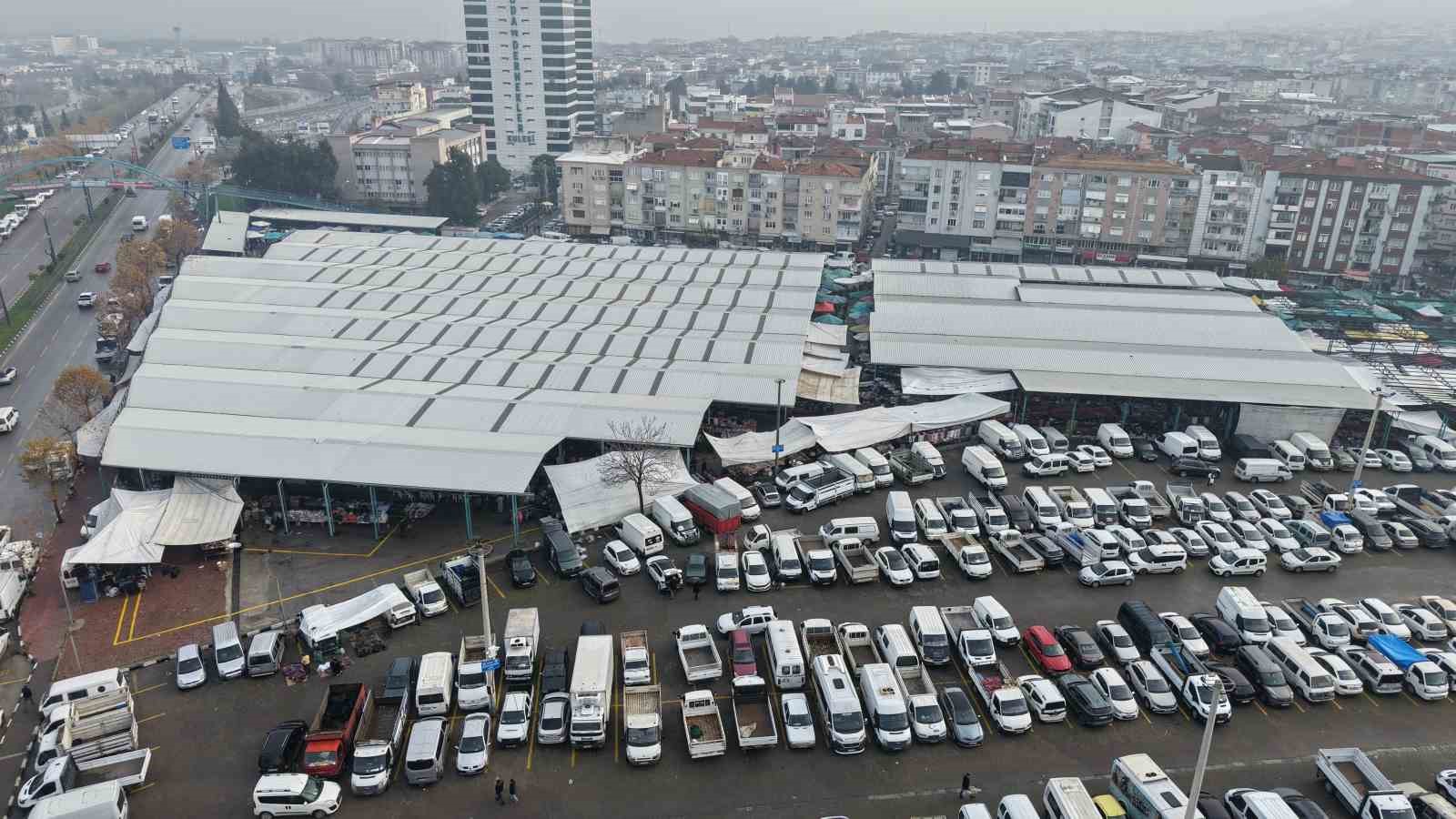 Manisa’nın en köklü pazarı yeni yüzüne kavuşuyor