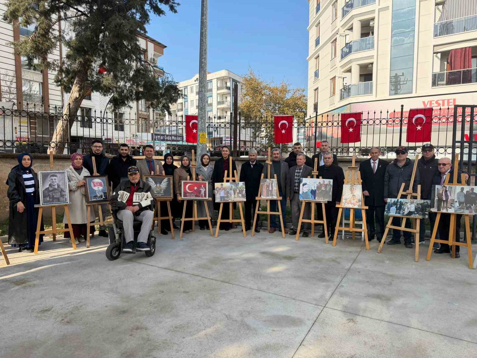 Şehit Enis Budak, şehadetinin 2. yılında adını taşıyan okulda dualarla anıldı