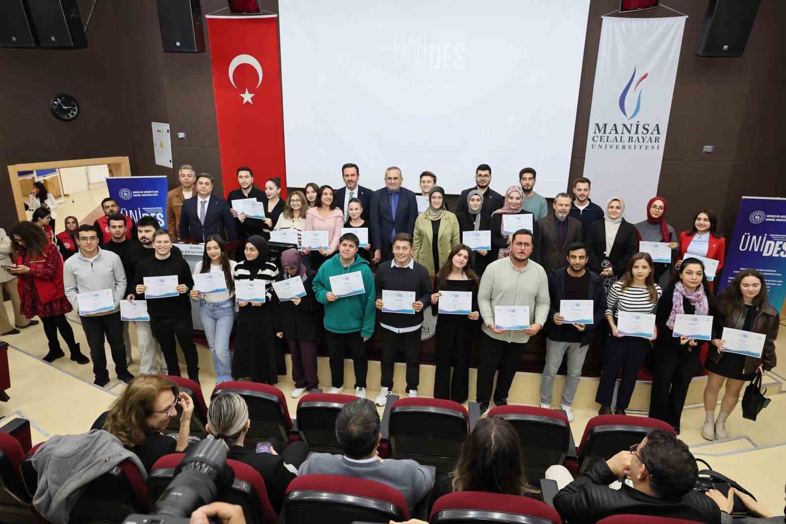ÜNİDES gençliğin üretim gücüne güç katıyor