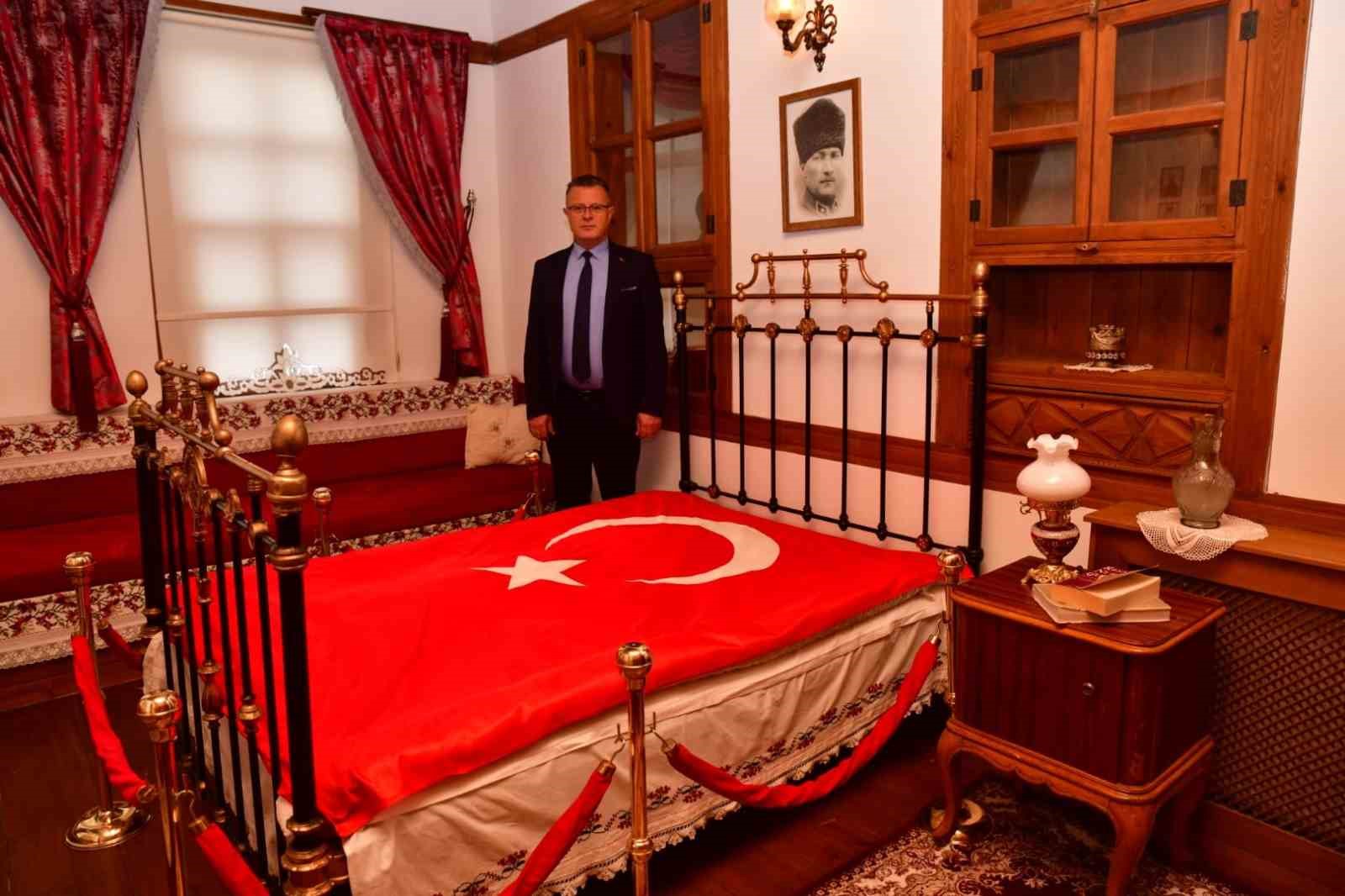 Başkan Öküzcüoğlu: “Tarihin yazıldığı mekanda bulunmak gurur verici”