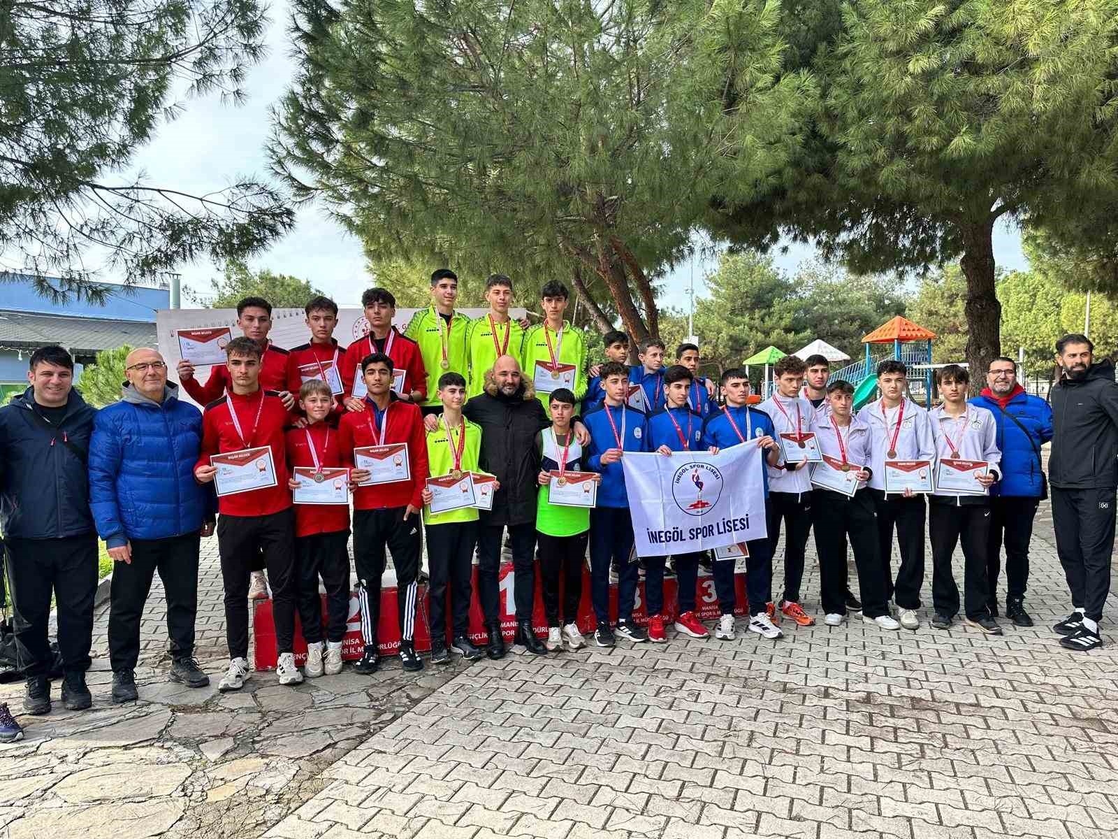 Kros sporcuları Türkiye Şampiyonası için ter döktü