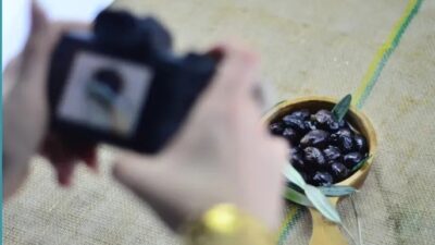 Zeytinle emeği, mesir macunuyla tarihi