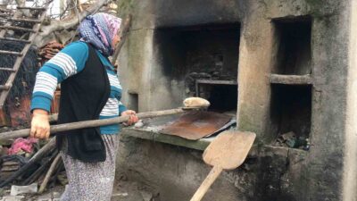 Manisa’nın Demirci ilçesinde geleneksel yöntemlerle