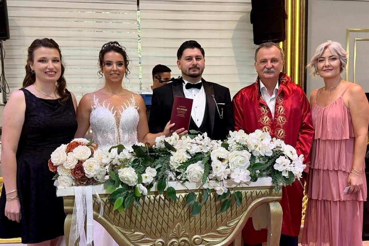 Yunusemre’de 2025 yılında bin 464 çift dünyaevine girdi