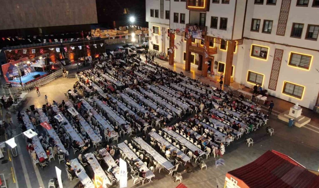 Yunusemre Belediyesi, 11 ayın