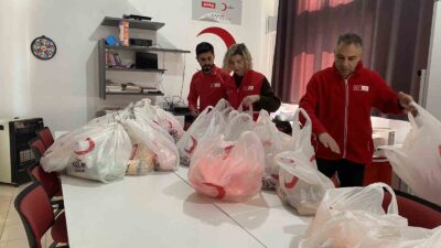 Manisa’nın Alaşehir ilçesinde Türk Kızılay