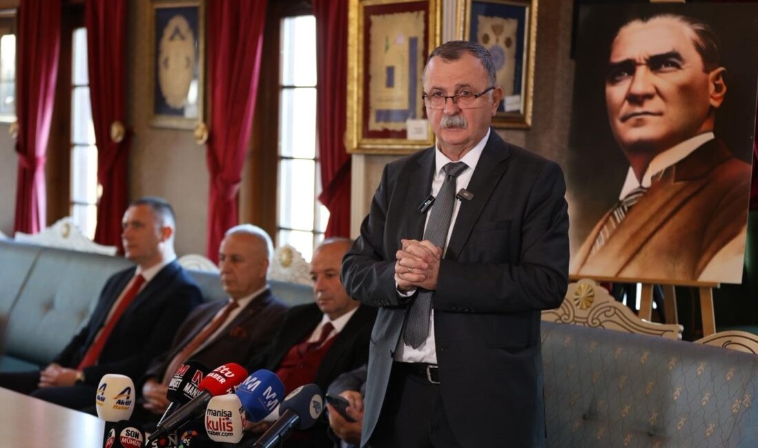 Yunusemre Belediye Başkanı Semih Balaban,