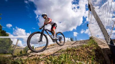 Akhisarlı milli sporcu Nazife Tunçel,